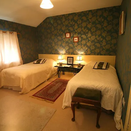 Annaharvey Farm Nocleg ze śniadaniem